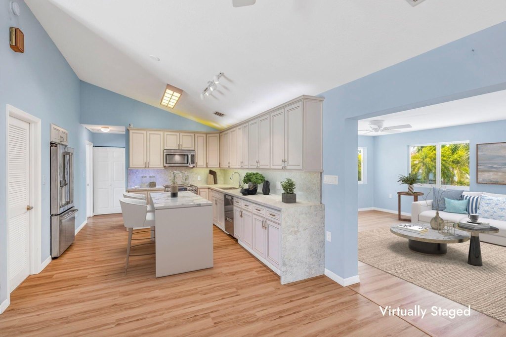 Key Colony, Florida, 33051, United States, 3 Bedrooms Bedrooms, ,2 BathroomsBathrooms,Residential,Forsale,1971901