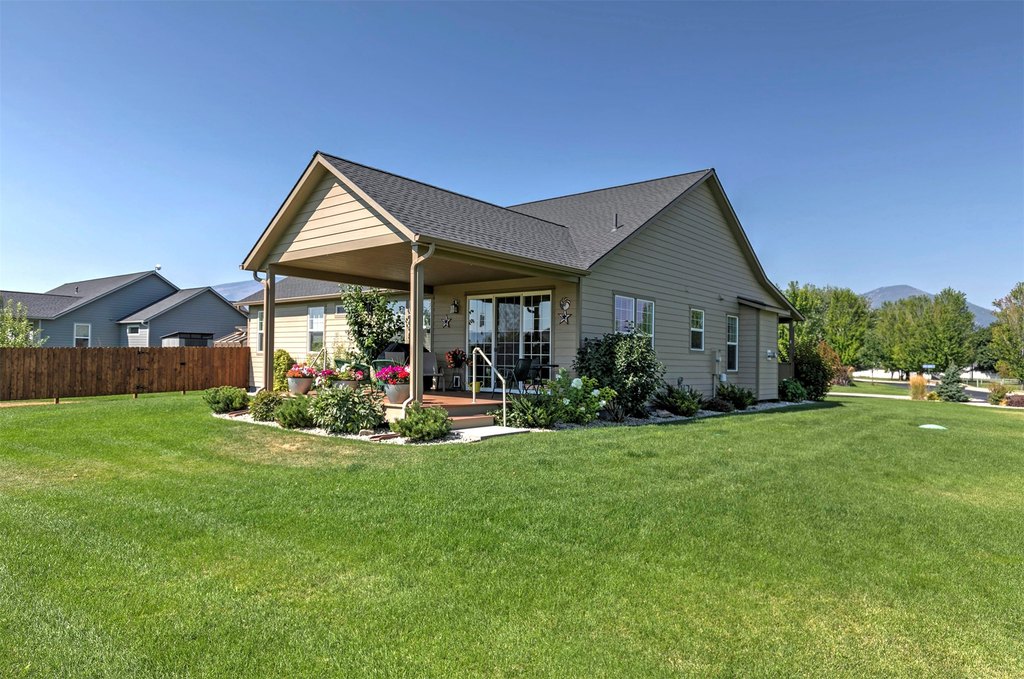 Hamilton, Montana, 59840, United States, 3 Bedrooms Bedrooms, ,2 BathroomsBathrooms,Residential,Forsale,1944305