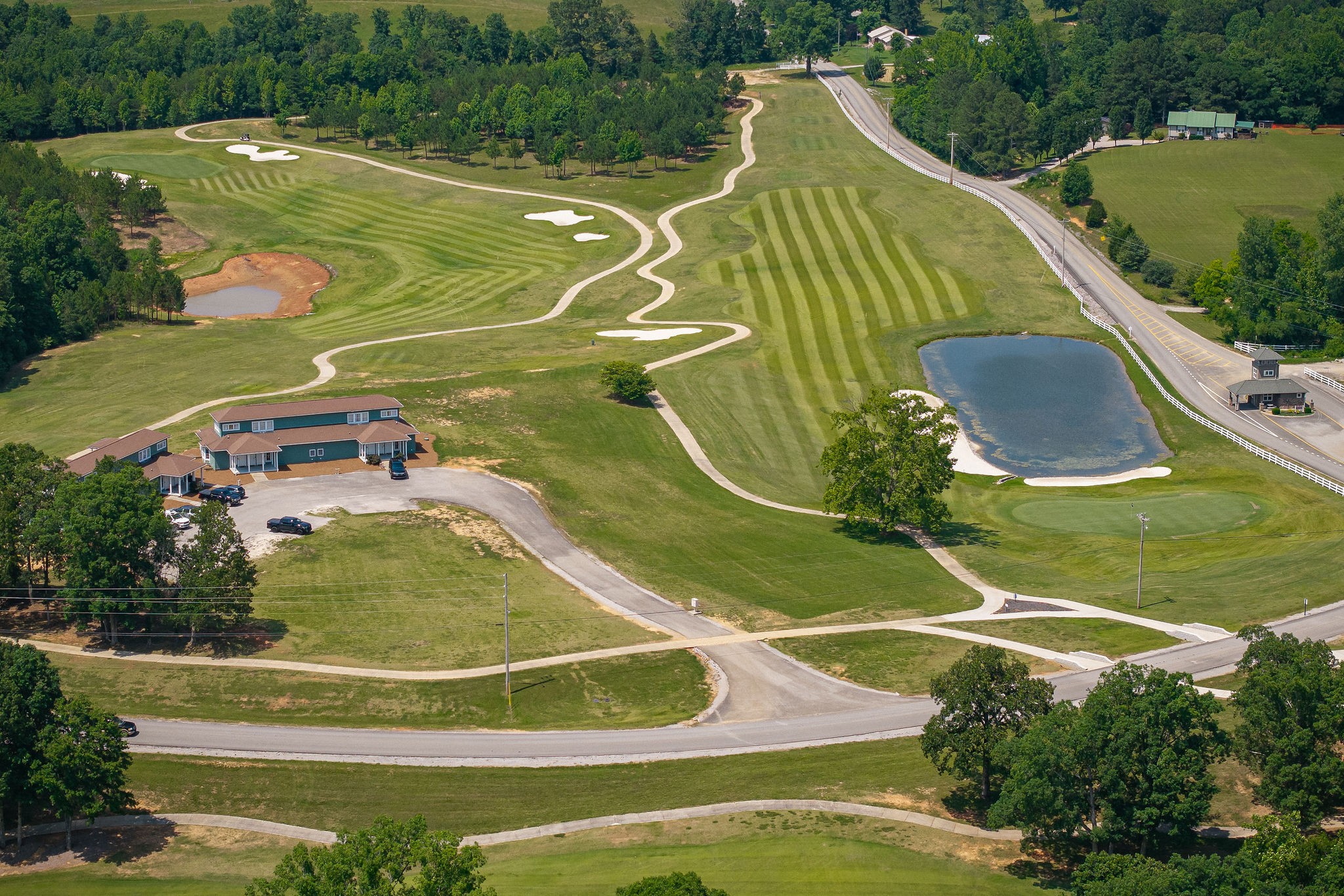 Sparta, Tennessee, 38583, United States, 3 Bedrooms Bedrooms, ,3.5 BathroomsBathrooms,Residential,Forsale,1968516