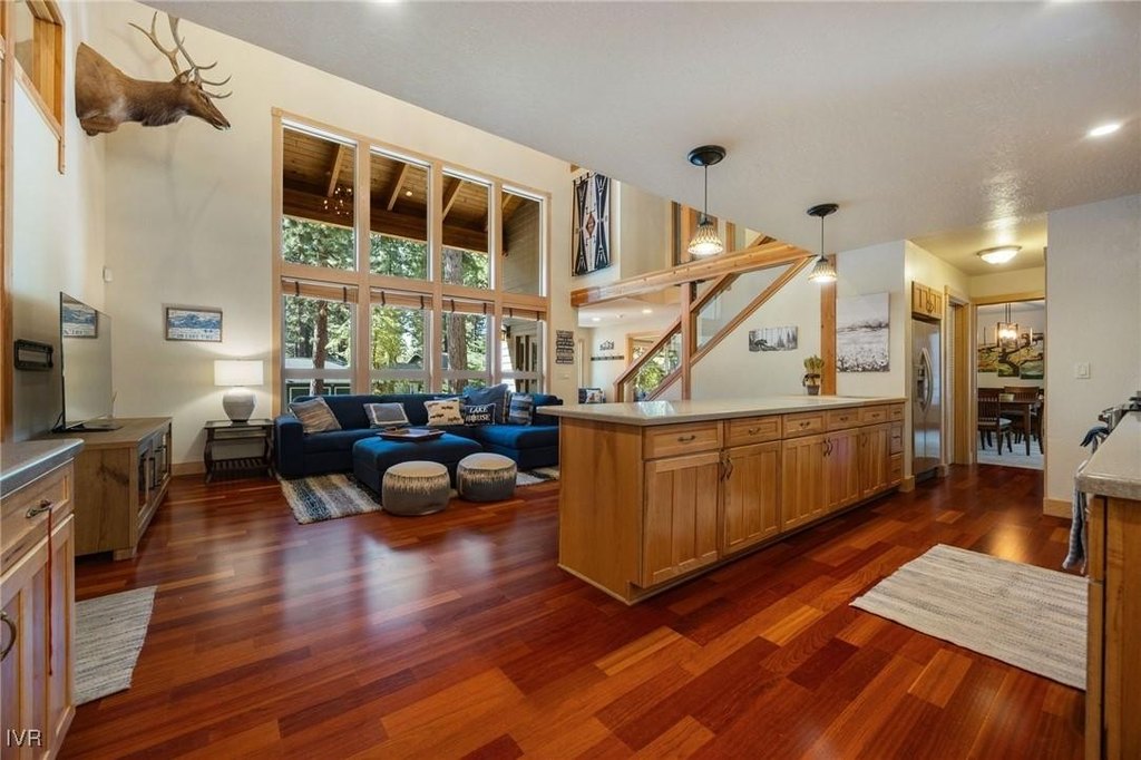 Incline Village, Nevada, 89451, United States, 5 Bedrooms Bedrooms, ,3.5 BathroomsBathrooms,Residential,Forsale,1967389