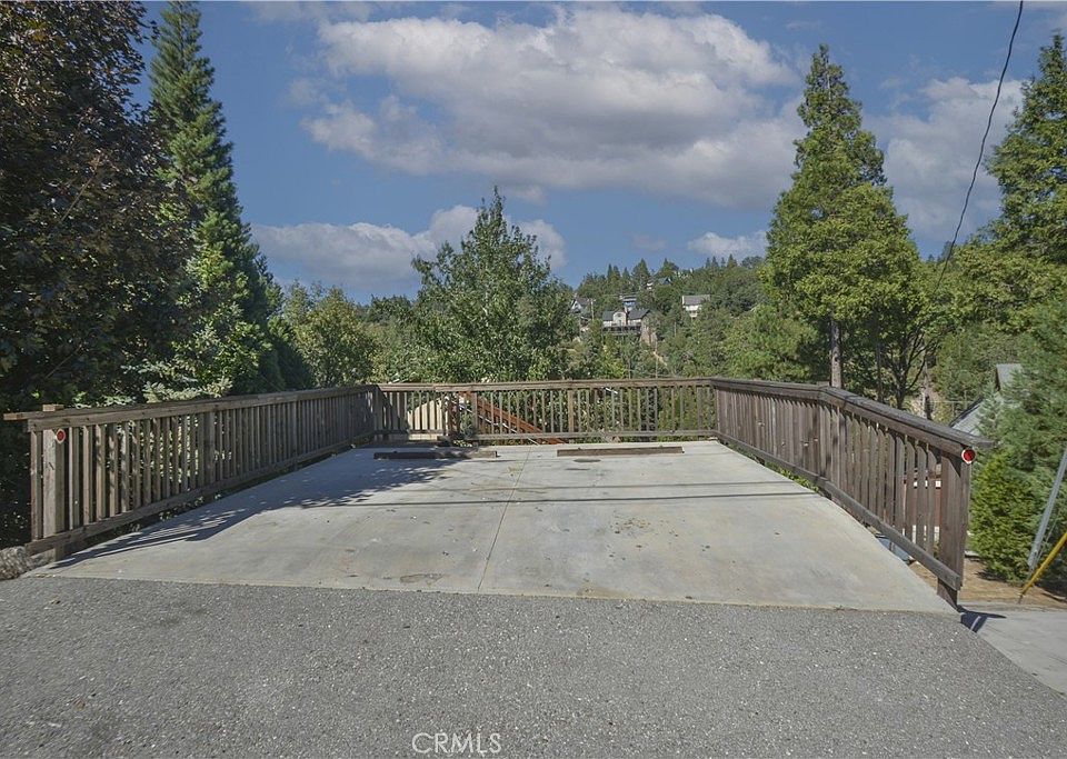 Lake Arrowhead, California, 92352, United States, 3 Bedrooms Bedrooms, ,2 BathroomsBathrooms,Residential,Forsale,1934023