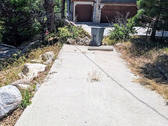 Lake Arrowhead, California, 92352, United States, 3 Bedrooms Bedrooms, ,2 BathroomsBathrooms,Residential,Forsale,1934023