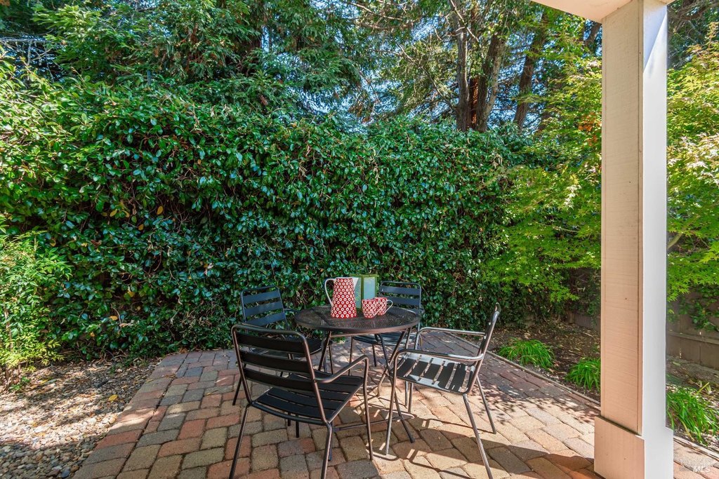 Napa, California, 94558, United States, 3 Bedrooms Bedrooms, ,2 BathroomsBathrooms,Residential,Forsale,1953126