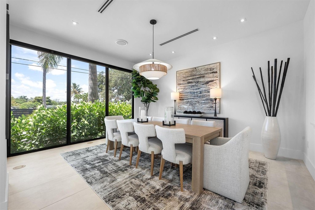 Fort Lauderdale, Florida, 33305, United States, 5 Bedrooms Bedrooms, ,6.5 BathroomsBathrooms,Residential,Forsale,1968296