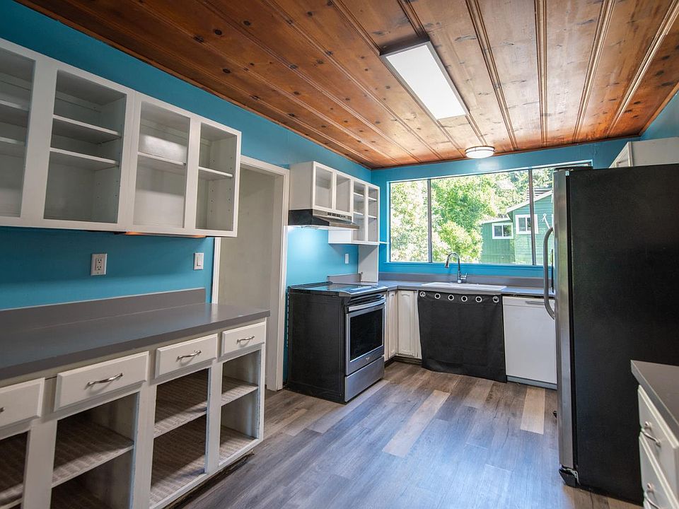 Forestville, California, 95436, United States, 3 Bedrooms Bedrooms, ,2 BathroomsBathrooms,Residential,Forsale,1934062