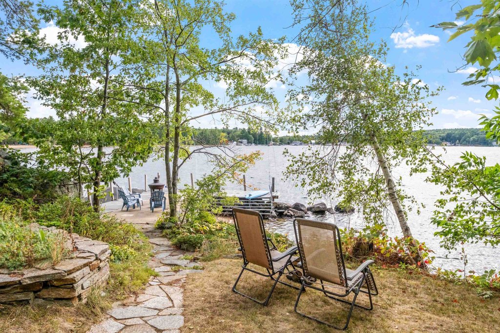 Gilford, New Hampshire, 03249, United States, 5 Bedrooms Bedrooms, ,2 BathroomsBathrooms,Residential,Forsale,1909963