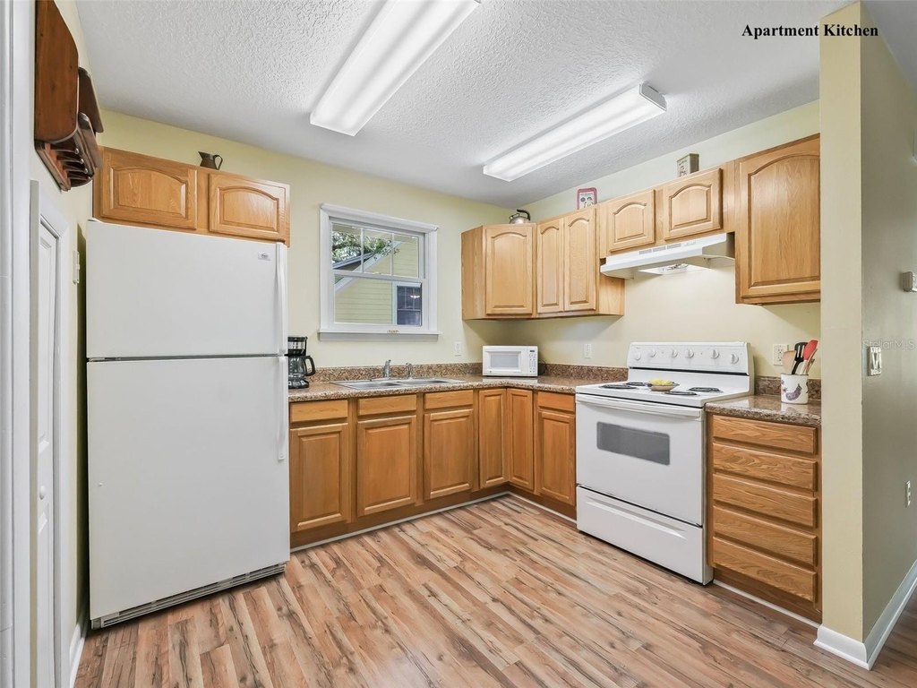 OCALA, Florida, 34482, United States, 4 Bedrooms Bedrooms, ,3.5 BathroomsBathrooms,Residential,Forsale,1959577