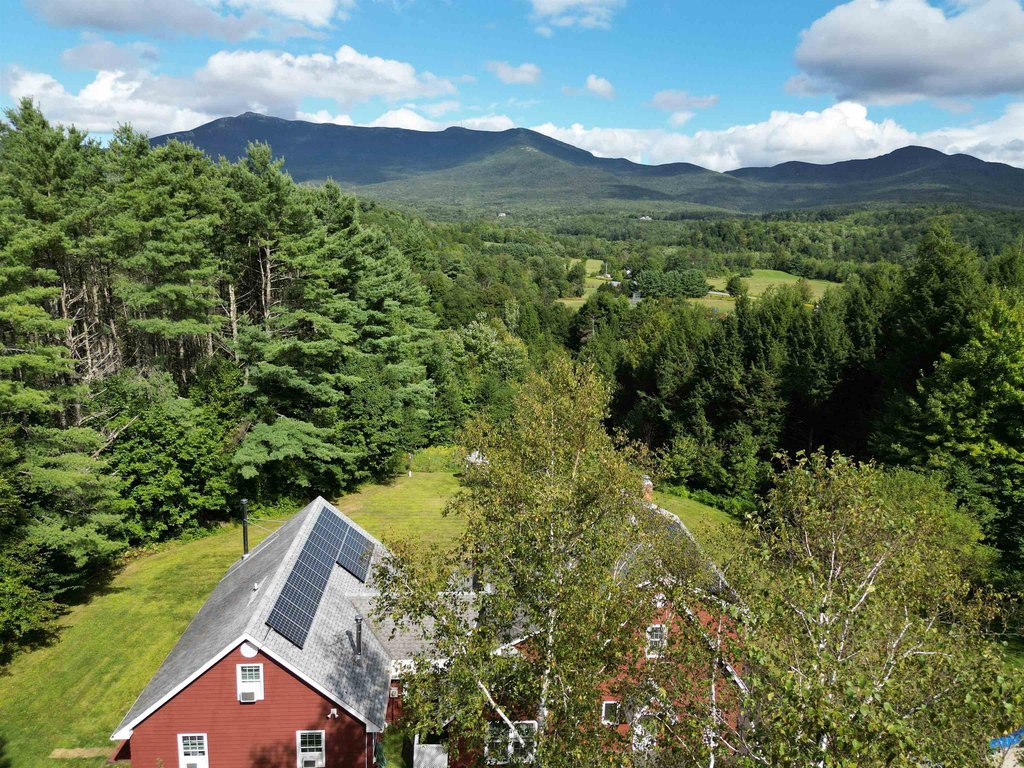 Underhill, Vermont, 05489, United States, 4 Bedrooms Bedrooms, ,3 BathroomsBathrooms,Residential,Forsale,1953117