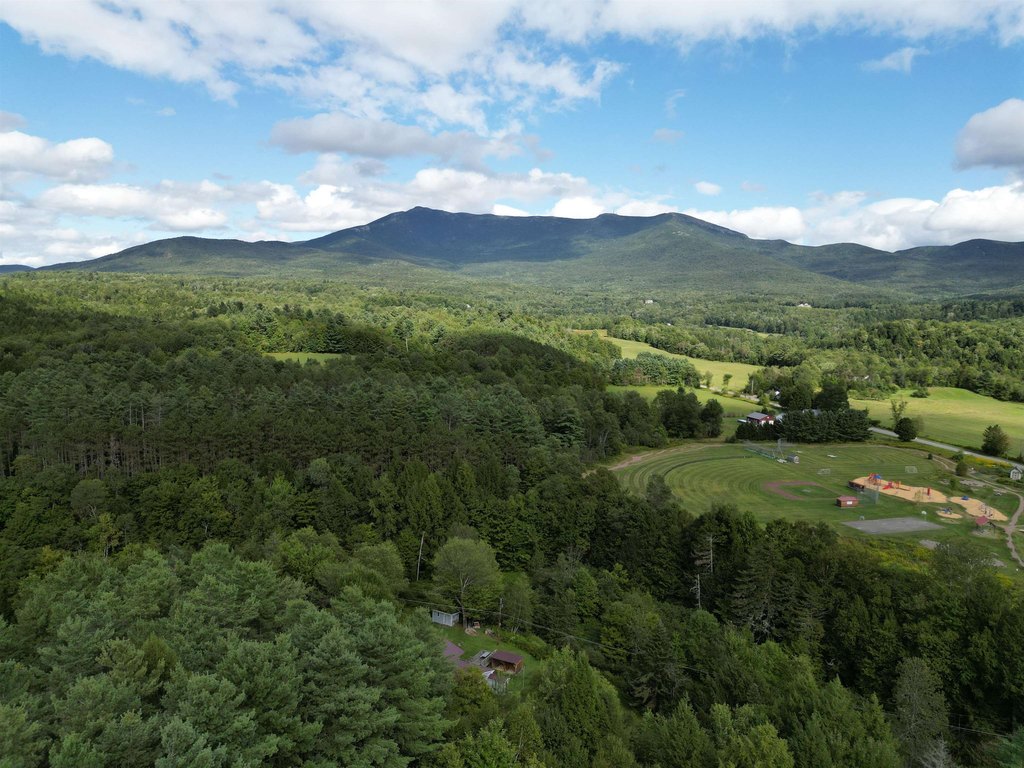Underhill, Vermont, 05489, United States, 4 Bedrooms Bedrooms, ,3 BathroomsBathrooms,Residential,Forsale,1953117