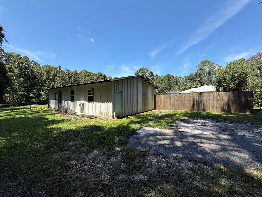 REDDICK, Florida, 32686, United States, 3 Bedrooms Bedrooms, ,2 BathroomsBathrooms,Residential,Forsale,1969787