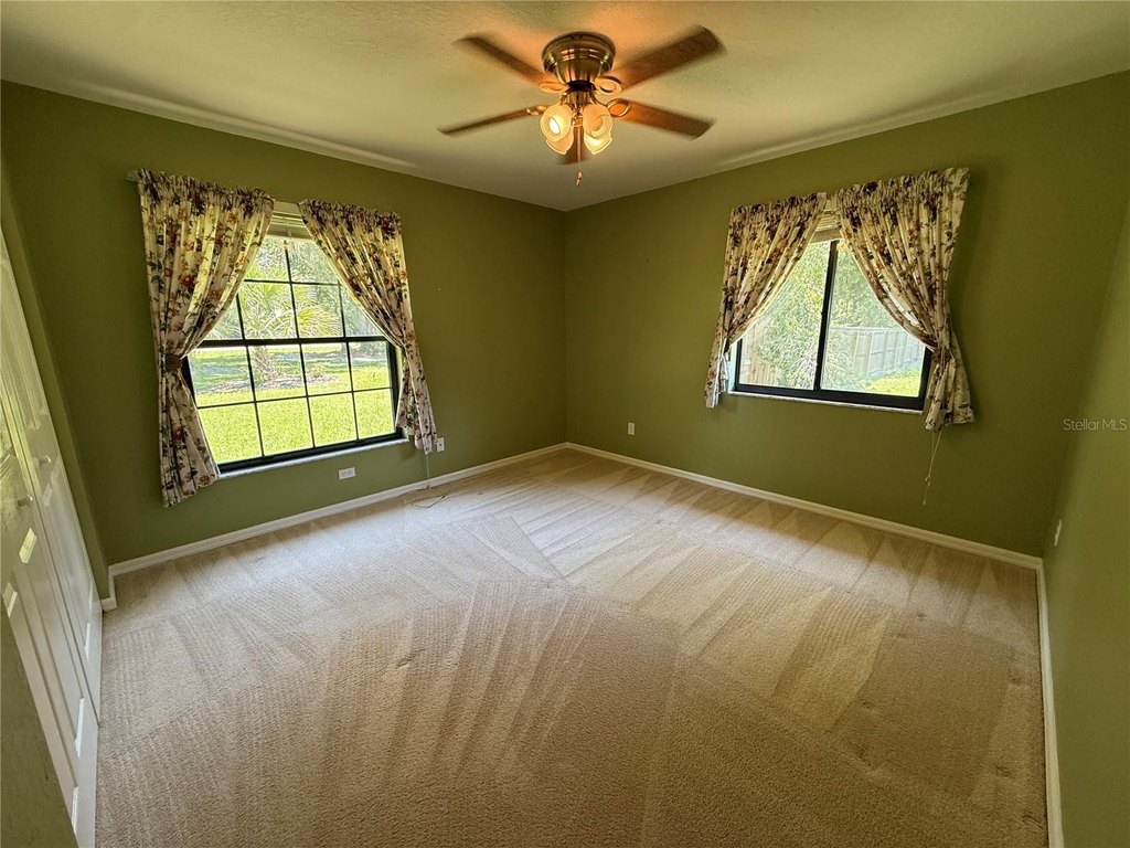 REDDICK, Florida, 32686, United States, 3 Bedrooms Bedrooms, ,2 BathroomsBathrooms,Residential,Forsale,1969787