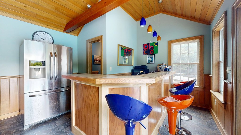 Underhill, Vermont, 05489, United States, 4 Bedrooms Bedrooms, ,3 BathroomsBathrooms,Residential,Forsale,1953117