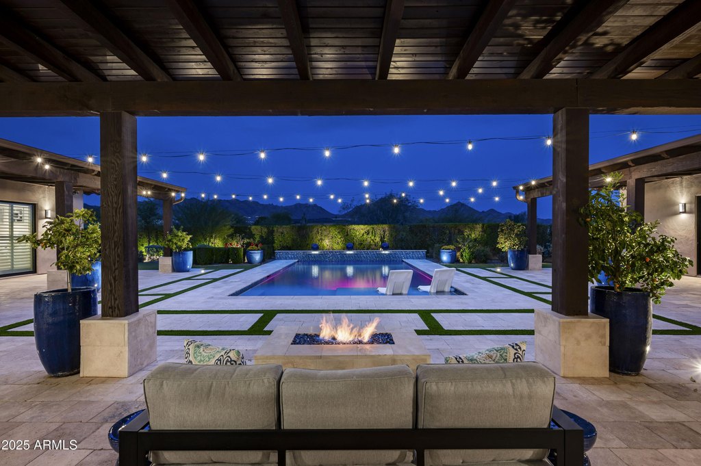 Scottsdale, Arizona, 85255, United States, 5 Bedrooms Bedrooms, ,6 BathroomsBathrooms,Residential,Forsale,1953451