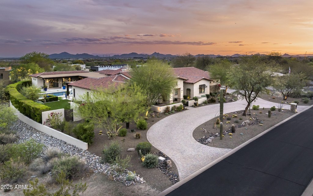 Scottsdale, Arizona, 85255, United States, 5 Bedrooms Bedrooms, ,6 BathroomsBathrooms,Residential,Forsale,1953451