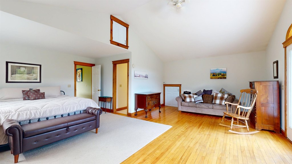 Underhill, Vermont, 05489, United States, 4 Bedrooms Bedrooms, ,3 BathroomsBathrooms,Residential,Forsale,1953117
