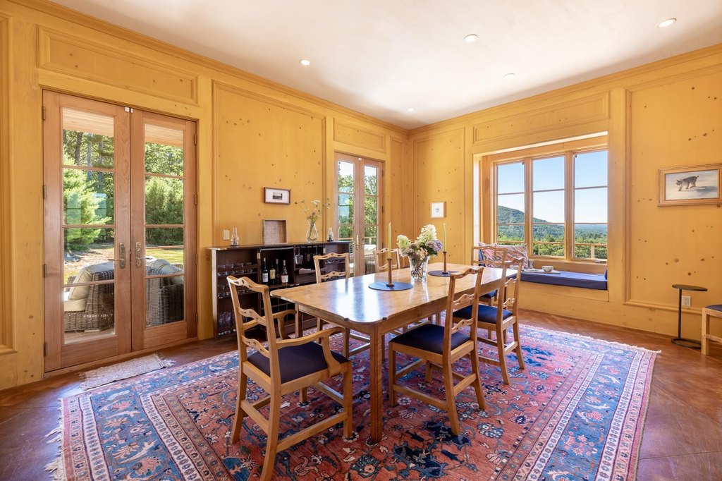 Sandwich, New Hampshire, 03227, United States, 4 Bedrooms Bedrooms, ,4.5 BathroomsBathrooms,Residential,Forsale,1952921