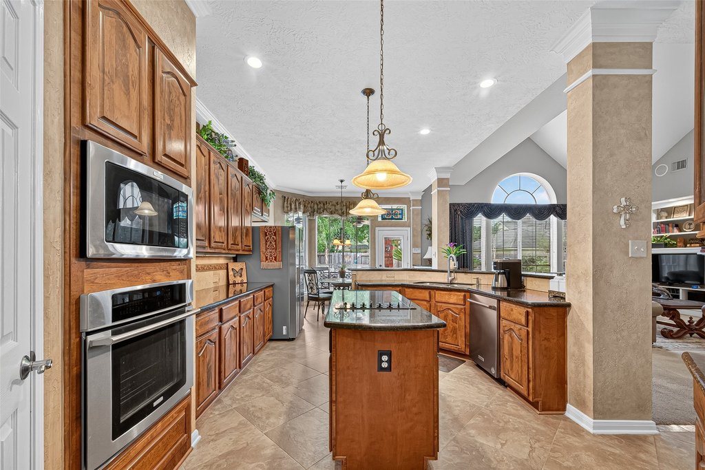 Houston, Texas, 77059, United States, 4 Bedrooms Bedrooms, ,3.5 BathroomsBathrooms,Residential,Forsale,1954135