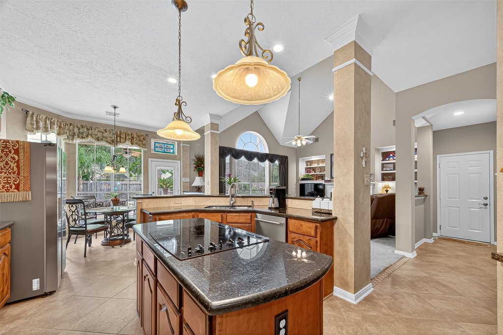 Houston, Texas, 77059, United States, 4 Bedrooms Bedrooms, ,3.5 BathroomsBathrooms,Residential,Forsale,1954135