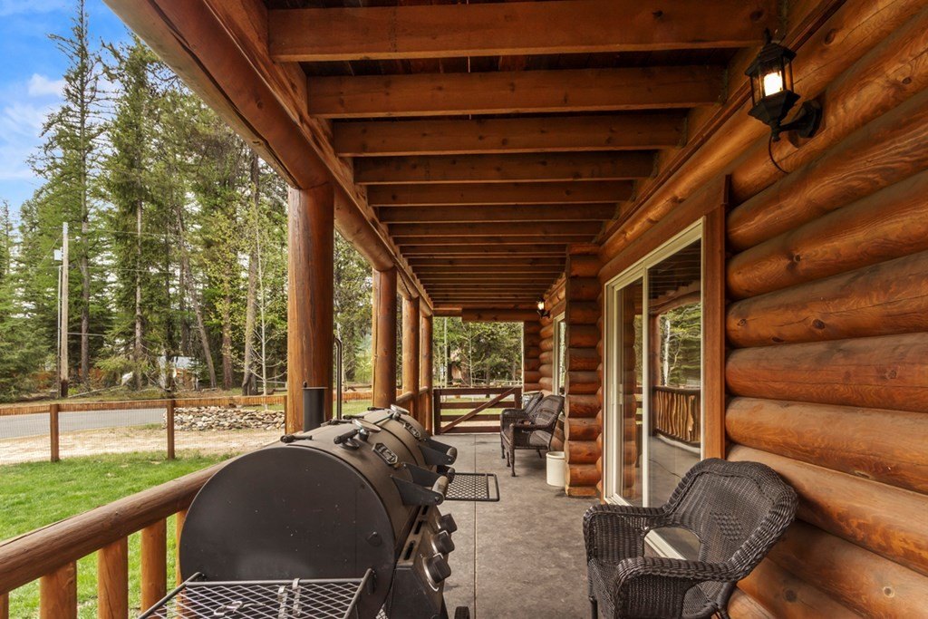 Donnelly, Idaho, 83615, United States, 3 Bedrooms Bedrooms, ,2 BathroomsBathrooms,Residential,Forsale,1889401