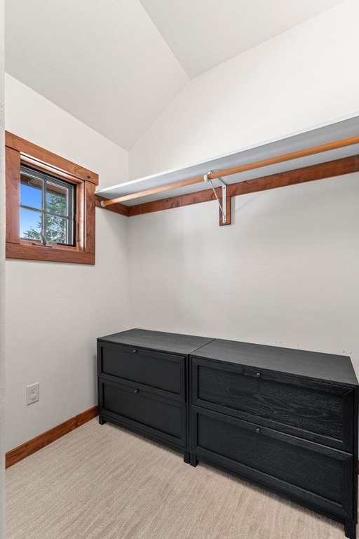 Donnelly, Idaho, 83615, United States, 2 Bedrooms Bedrooms, ,3.5 BathroomsBathrooms,Residential,Forsale,1994984