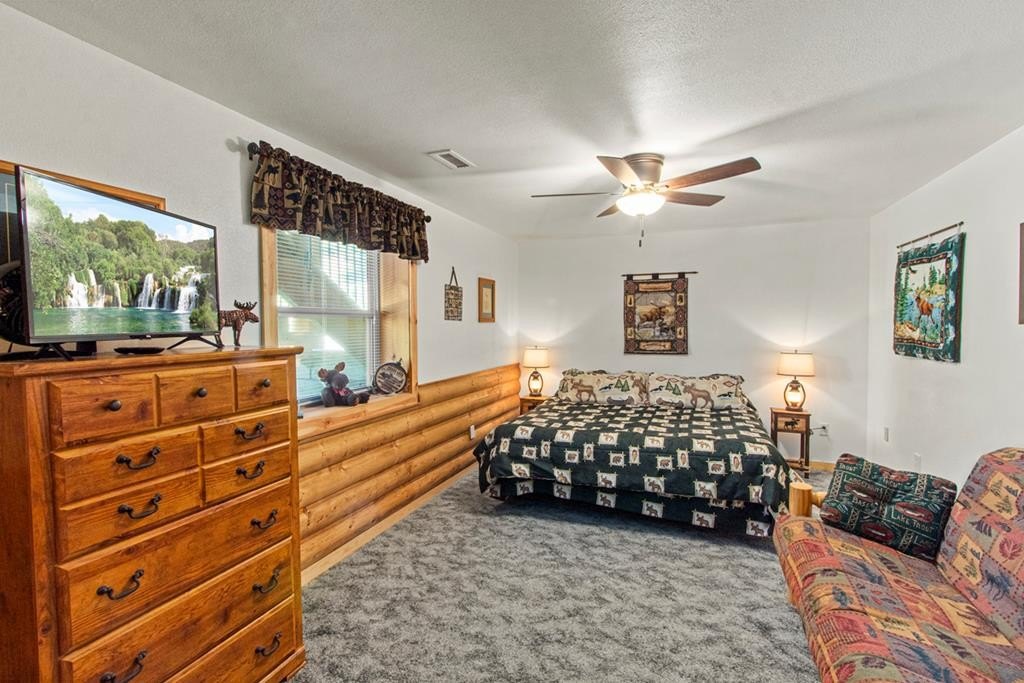 Cascade, Idaho, 83611, United States, 3 Bedrooms Bedrooms, ,2.5 BathroomsBathrooms,Residential,Forsale,1889403