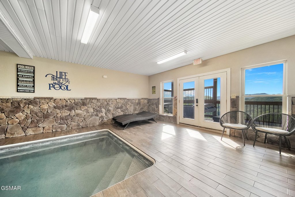 Pigeon Forge, Tennessee, 37863, United States, 12 Bedrooms Bedrooms, ,14 BathroomsBathrooms,Residential,Forsale,1942432