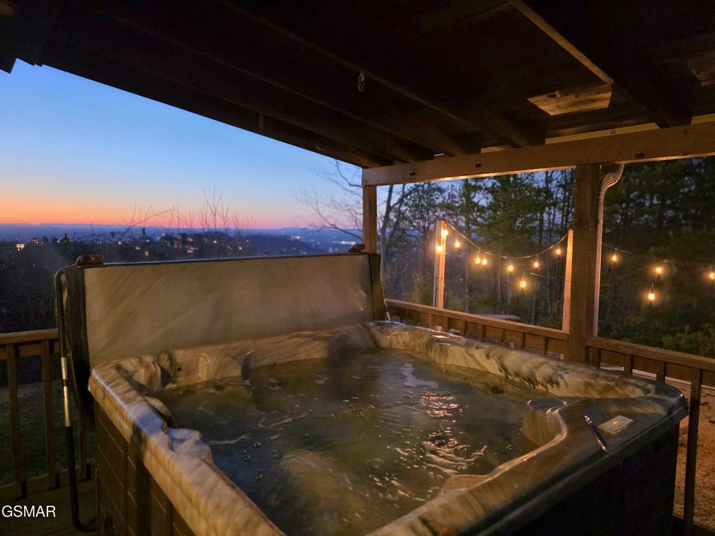 Sevierville, Tennessee, 37876, United States, 3 Bedrooms Bedrooms, ,2 BathroomsBathrooms,Residential,Forsale,1936698