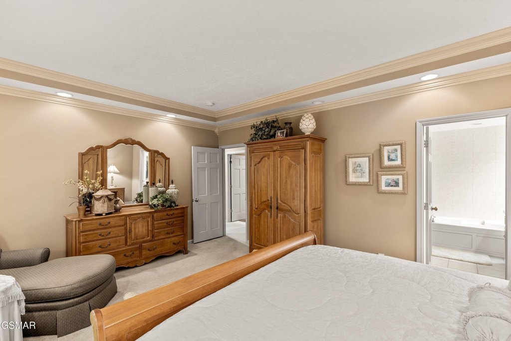 Pigeon Forge, Tennessee, 37863, United States, 4 Bedrooms Bedrooms, ,3.5 BathroomsBathrooms,Residential,Forsale,1893701
