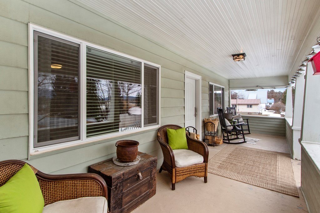 Cascade, Idaho, 83611, United States, 3 Bedrooms Bedrooms, ,2 BathroomsBathrooms,Residential,Forsale,1889400