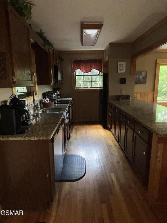 Sevierville, Tennessee, 37862, United States, 3 Bedrooms Bedrooms, ,3 BathroomsBathrooms,Residential,Forsale,1910187