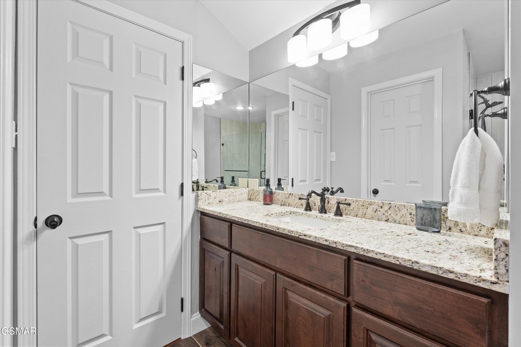 Sevierville, Tennessee, 37876, United States, 4 Bedrooms Bedrooms, ,3 BathroomsBathrooms,Residential,Forsale,1942460