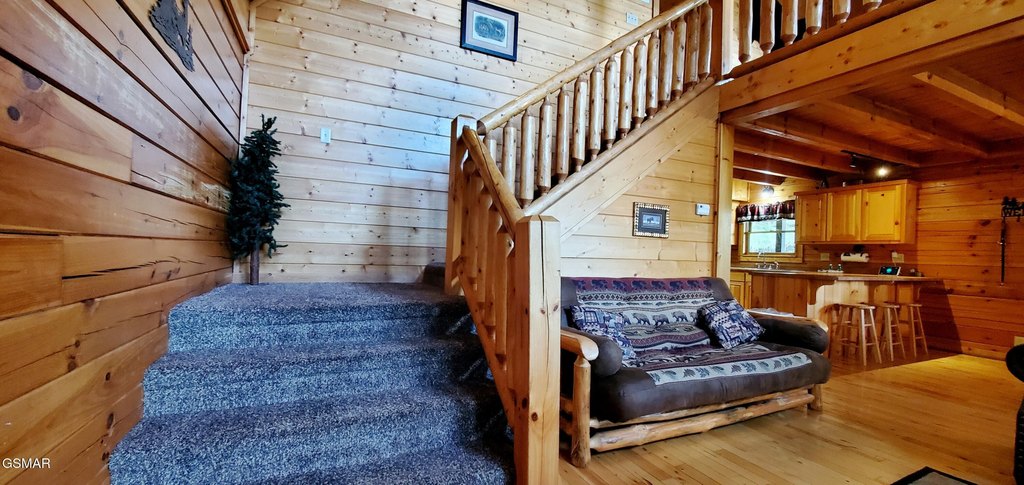 Sevierville, Tennessee, 37862, United States, 3 Bedrooms Bedrooms, ,3 BathroomsBathrooms,Residential,Forsale,1942441