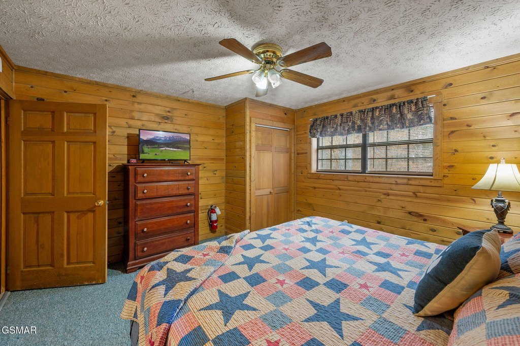Sevierville, Tennessee, 37862, United States, 3 Bedrooms Bedrooms, ,3 BathroomsBathrooms,Residential,Forsale,1942453