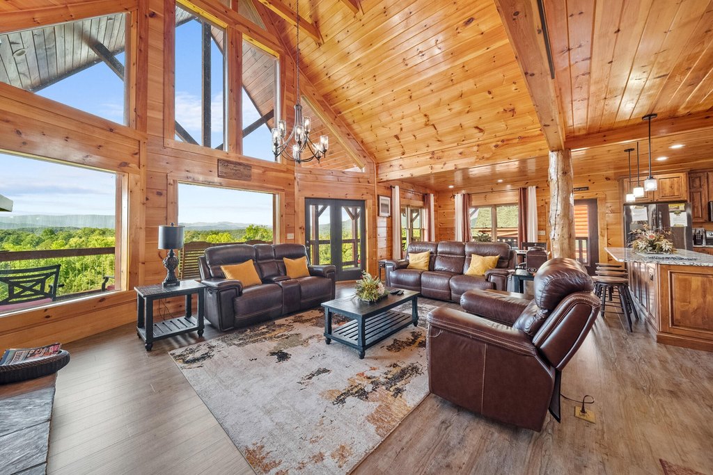 Sevierville, Tennessee, 37876, United States, 4 Bedrooms Bedrooms, ,5.5 BathroomsBathrooms,Residential,Forsale,1999451