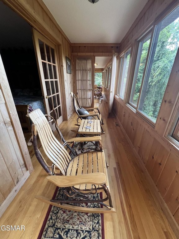 Sevierville, Tennessee, 37862, United States, 3 Bedrooms Bedrooms, ,3 BathroomsBathrooms,Residential,Forsale,1910187