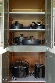 Gatlinburg, Tennessee, 37738, United States, 4 Bedrooms Bedrooms, ,3 BathroomsBathrooms,Residential,Forsale,1893794