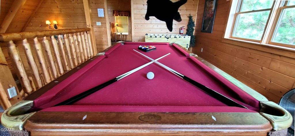 Sevierville, Tennessee, 37862, United States, 3 Bedrooms Bedrooms, ,3 BathroomsBathrooms,Residential,Forsale,1942441