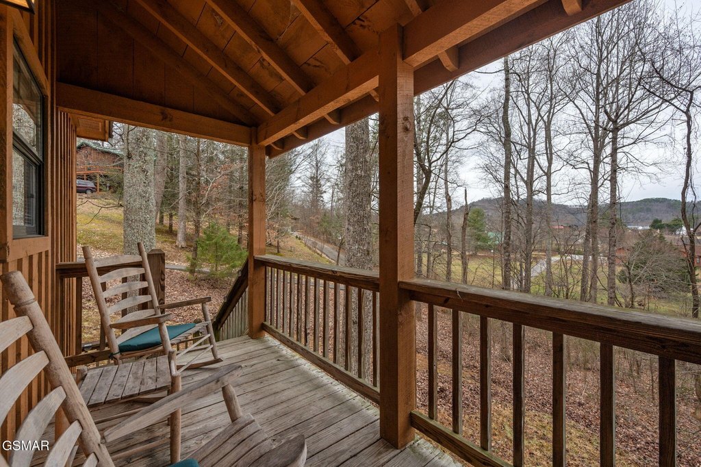 Sevierville, Tennessee, 37862, United States, 3 Bedrooms Bedrooms, ,3 BathroomsBathrooms,Residential,Forsale,1942453