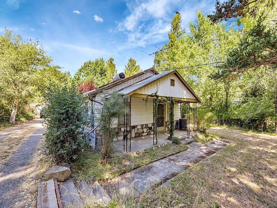 Sebastopol, California, 95472, United States, 2 Bedrooms Bedrooms, ,1 BathroomBathrooms,Residential,Forsale,1934065