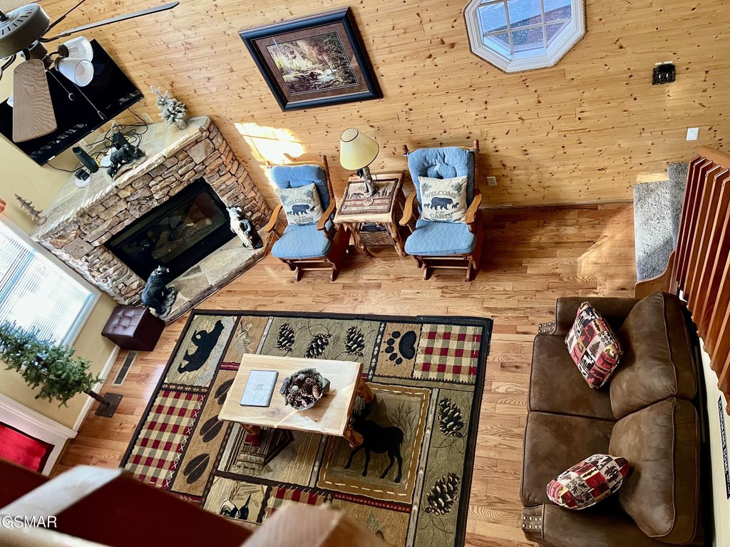 Pigeon Forge, Tennessee, 37863, United States, 4 Bedrooms Bedrooms, ,3 BathroomsBathrooms,Residential,Forsale,1910222