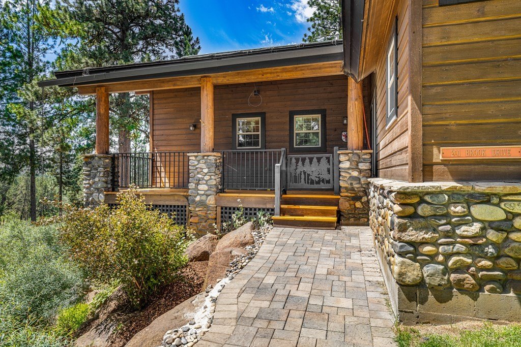 McCall, Idaho, 83638, United States, 3 Bedrooms Bedrooms, ,3 BathroomsBathrooms,Residential,Forsale,1946176