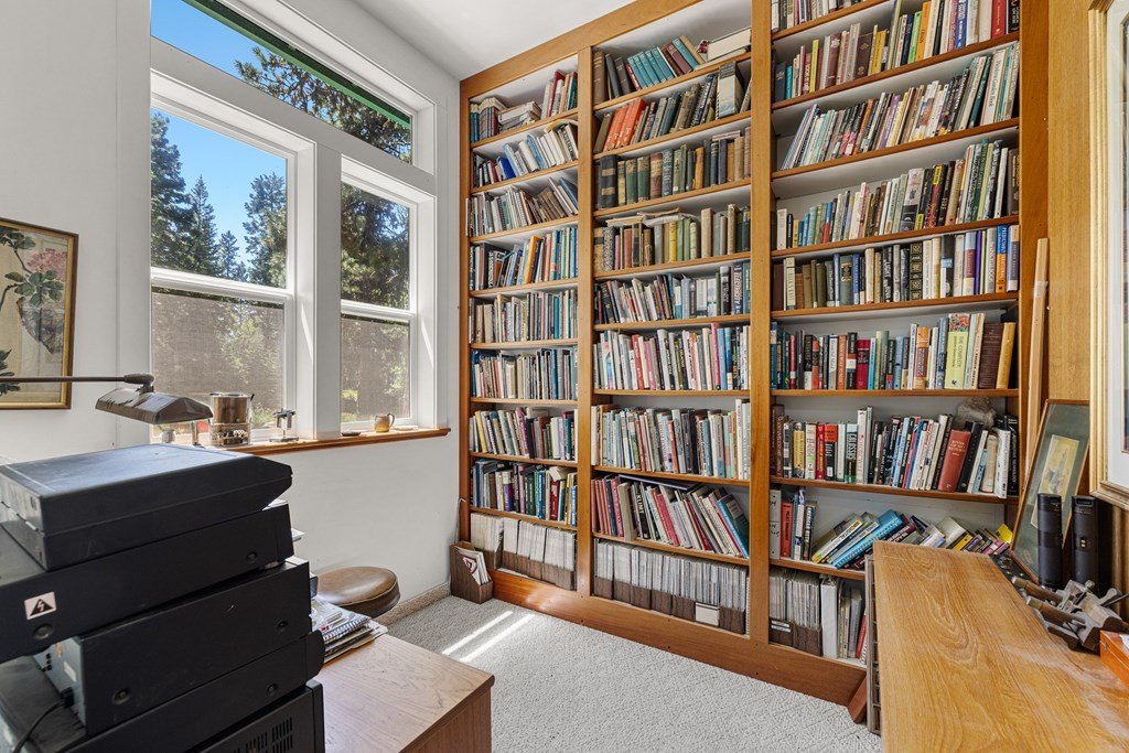 McCall, Idaho, 83638, United States, 2 Bedrooms Bedrooms, ,2 BathroomsBathrooms,Residential,Forsale,1946183