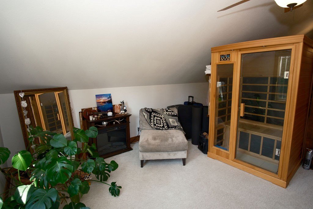 McCall, Idaho, 83638, United States, 4 Bedrooms Bedrooms, ,2 BathroomsBathrooms,Residential,Forsale,1946177