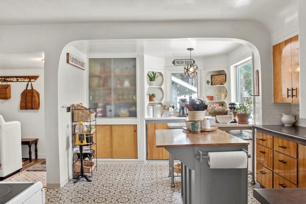 Cascade, Idaho, 83611, United States, 3 Bedrooms Bedrooms, ,2 BathroomsBathrooms,Residential,Forsale,1889400