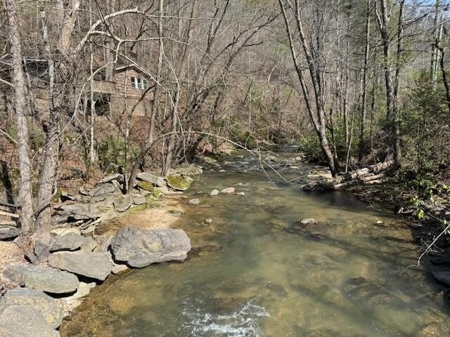 Sevierville, Tennessee, 37862, United States, 3 Bedrooms Bedrooms, ,2 BathroomsBathrooms,Residential,Forsale,1971862