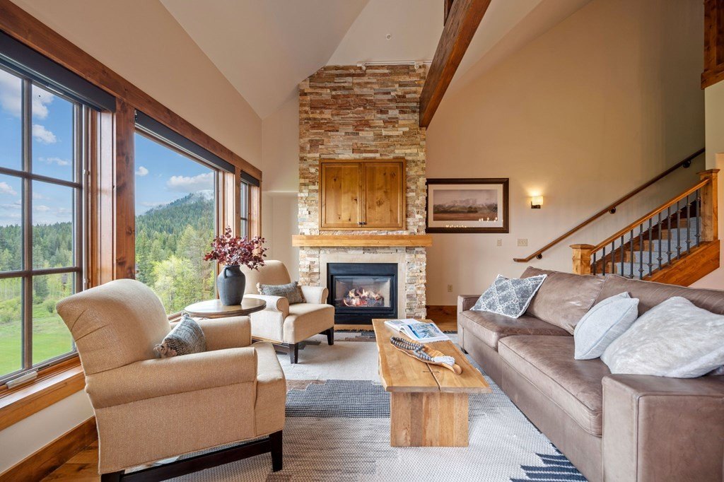 Donnelly, Idaho, 83615, United States, 2 Bedrooms Bedrooms, ,2 BathroomsBathrooms,Residential,Forsale,1946166