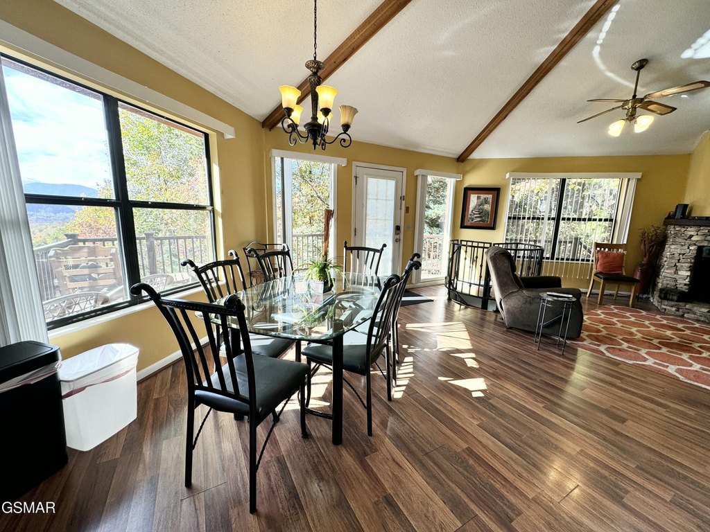 Gatlinburg, Tennessee, 37738, United States, 2 Bedrooms Bedrooms, ,3 BathroomsBathrooms,Residential,Forsale,1893779
