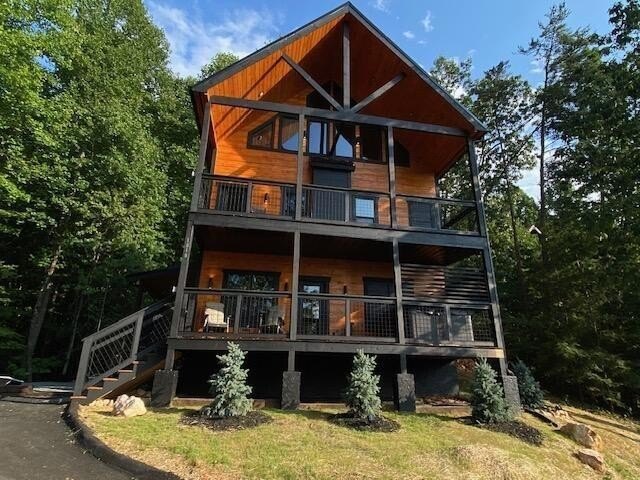 Sevierville, Tennessee, 37876, United States, 2 Bedrooms Bedrooms, ,2.5 BathroomsBathrooms,Residential,Forsale,1893694