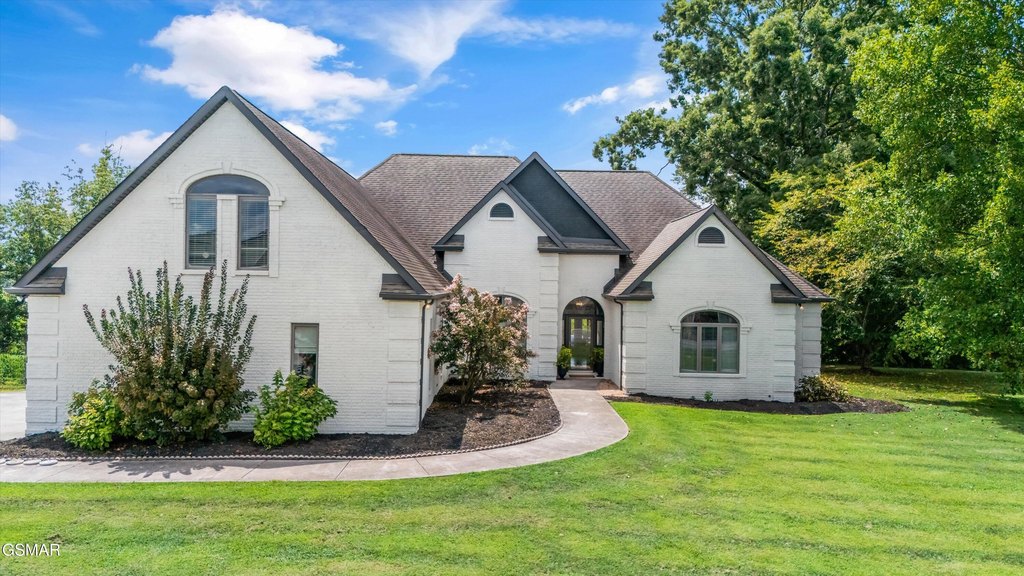 Sevierville, Tennessee, 37862, United States, 4 Bedrooms Bedrooms, ,3.5 BathroomsBathrooms,Residential,Forsale,1942459