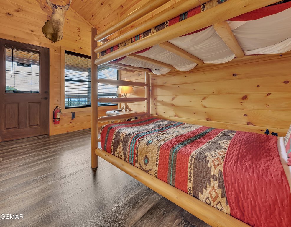 Sevierville, Tennessee, 37876, United States, 4 Bedrooms Bedrooms, ,3.5 BathroomsBathrooms,Residential,Forsale,1942464